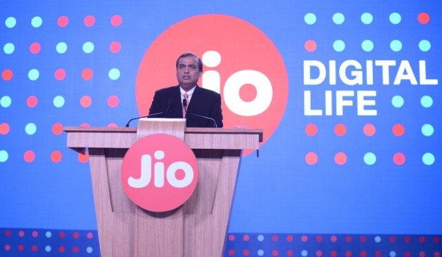 reliancejioprimesubscriptionoffersunlimiteddataatrs10perday;promises20percentmoredatathancompetitors